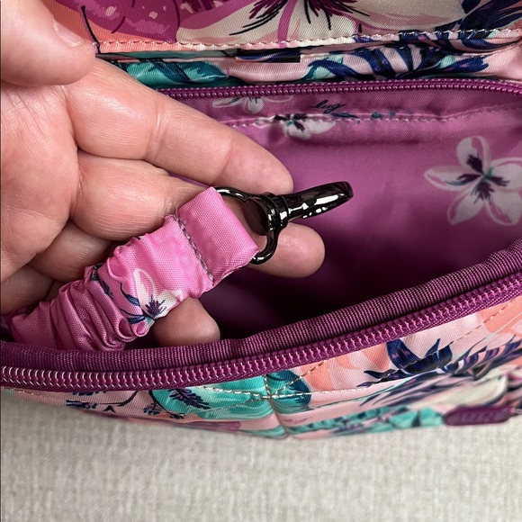 NWT Lug Ranger 2 Crossbody - Picture 4 of 11